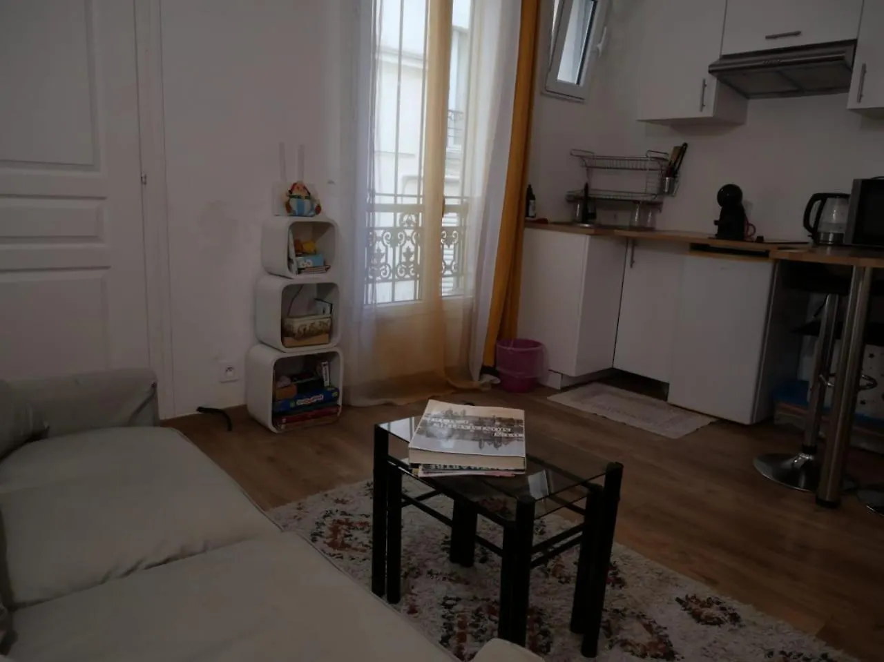 A Studio In Heart Of Montmart Sacre Coeur Parigi Francia
